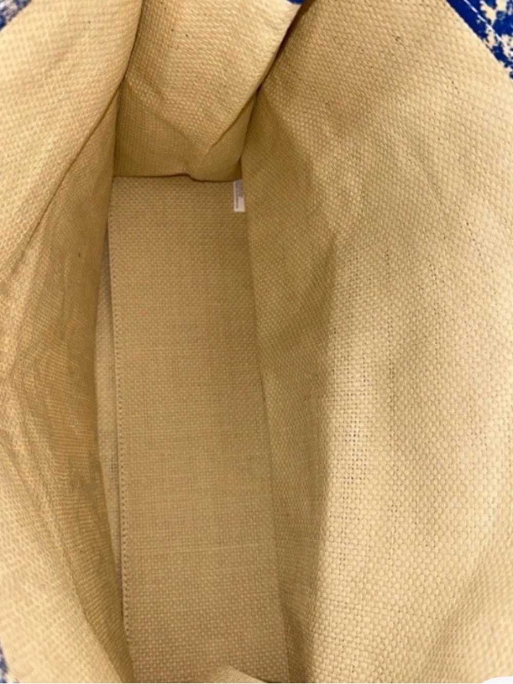 Christian Dior Exclusive Parfums
GWP Blue Beige Straw Tote Bag - Picture 6 of 8